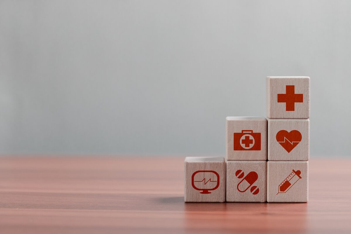 How Employer Group Health Insurance Boosts Employee Retention and Productivity