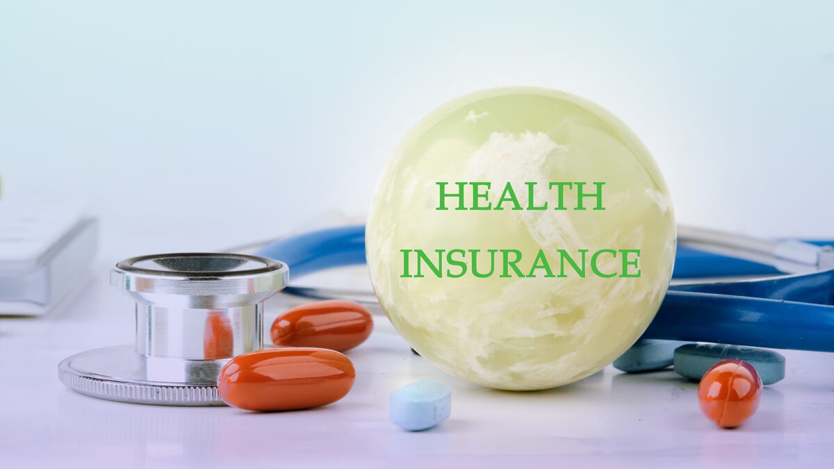 HealthGuys licensed insurance agent consulting Godley TX resident about health coverage options