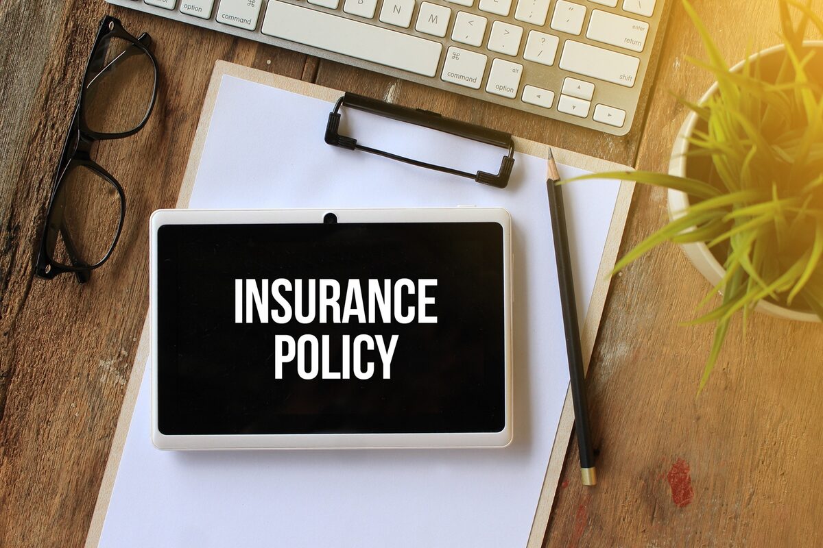 Dallas Fort Worth family reviewing Medi-Share Texas eligibility and coverage options with HealthGuys licensed agent