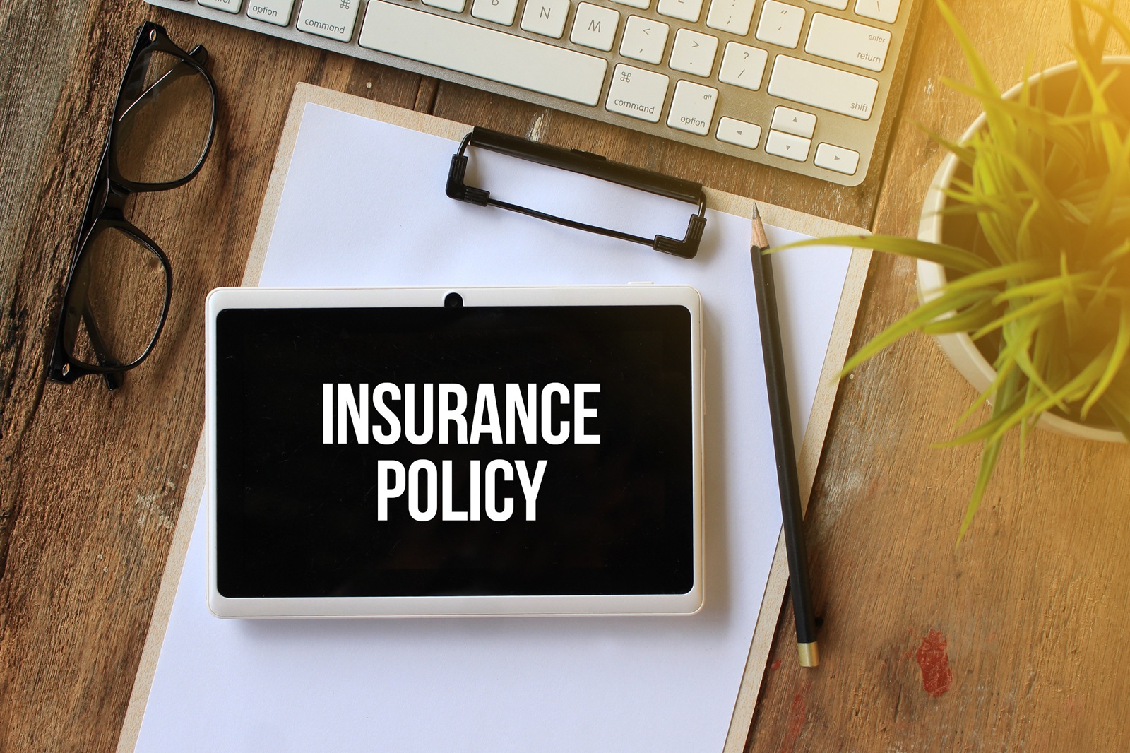 Dallas Fort Worth family reviewing Medi-Share Texas eligibility and coverage options with HealthGuys licensed agent