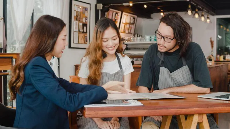 How to Choose a Health Insurance Plan That Supports Your Small Business Growth
